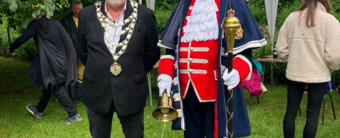 Mayor and Town Crier at Lee Spring Fair 2025